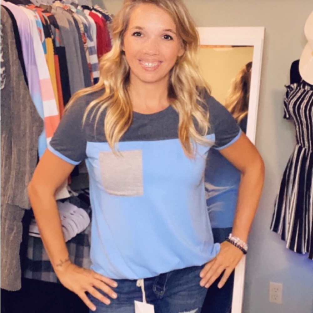 BOUTIQUE S/S Color Block Pocket Tee NEW!
